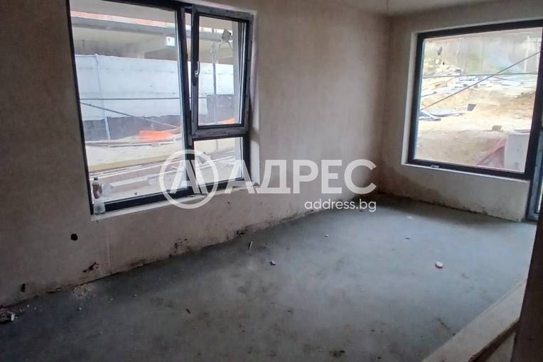 Двустаен апартамент, Варна, Левски, 670952, Снимка 1