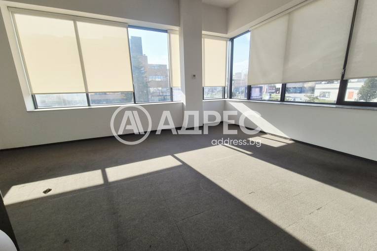 Офис, Варна, Трошево, 688952, Снимка 2