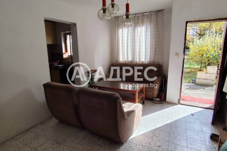 Къща/Вила, Бохот, 673953, Снимка 3