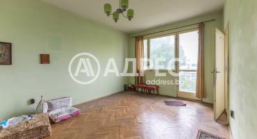 Тристаен апартамент, Варна, Левски, 693954, Снимка 1