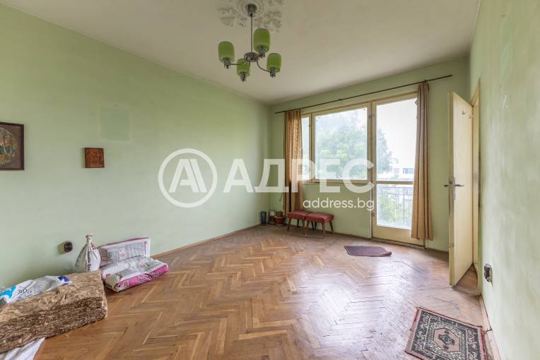 Тристаен апартамент, Варна, Левски, 693954, Снимка 1