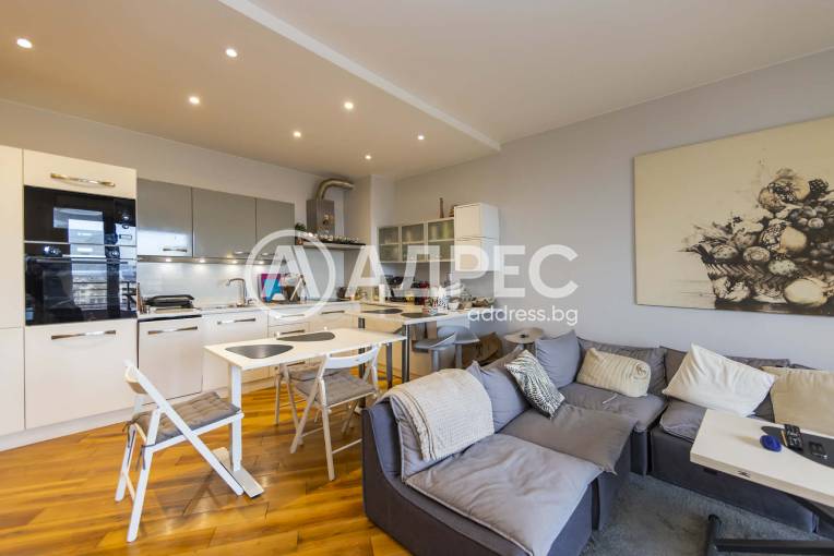 Тристаен апартамент, София, Витоша, 677955, Снимка 2