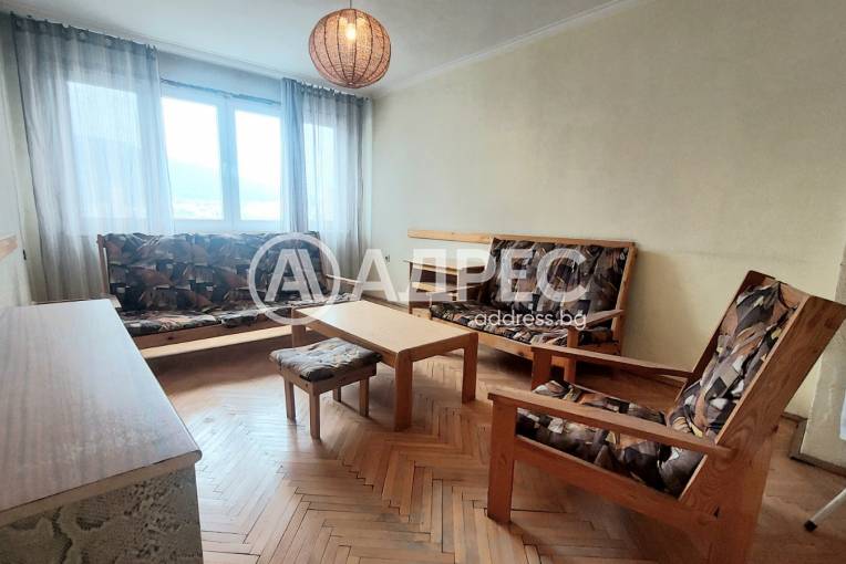 Тристаен апартамент, София, Борово, 689956, Снимка 2