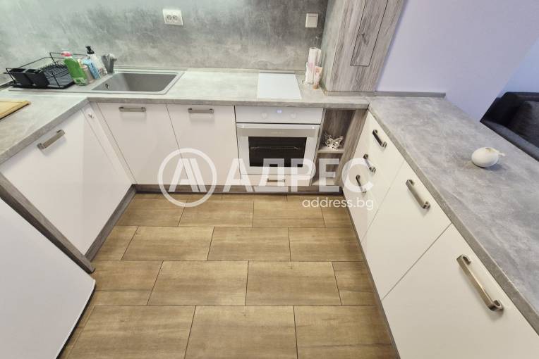 Тристаен апартамент, Варна, Автогара, 681959, Снимка 2