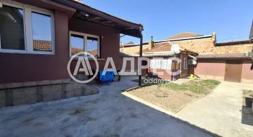 Къща/Вила, Севлиево, Широк център, 689959, Снимка 3