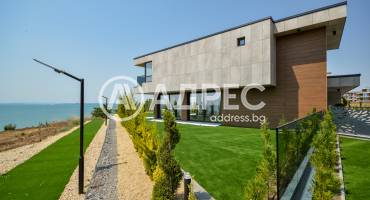 Къща/Вила, Бургас, Сарафово, 658961, Снимка 2