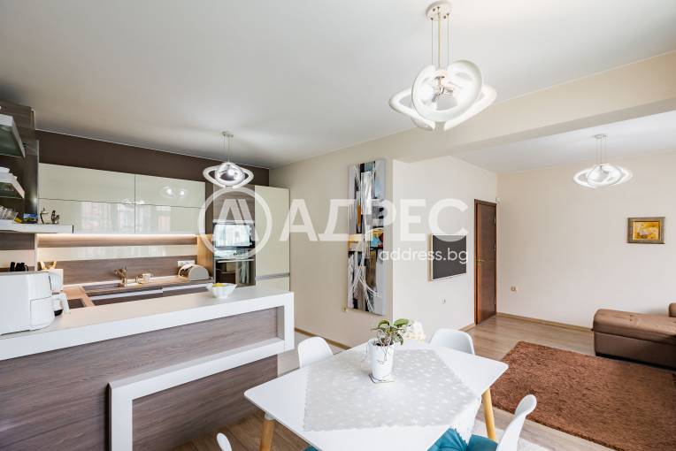 Тристаен апартамент, Варна, Гранд Мол Варна, 689961, Снимка 3