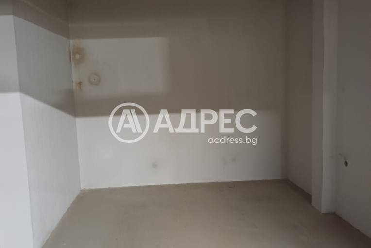 Паркомясто/Гаражна клетка, Благоевград, Широк център, 671962, Снимка 1