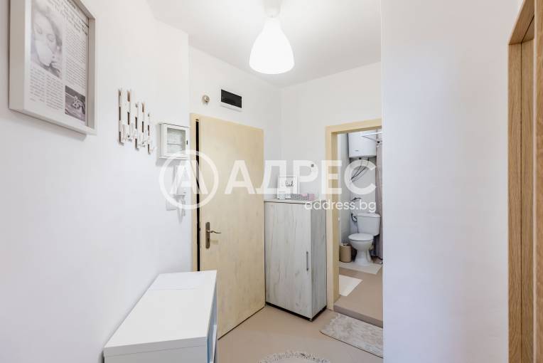 Двустаен апартамент, Варна, Колхозен пазар, 677962, Снимка 16