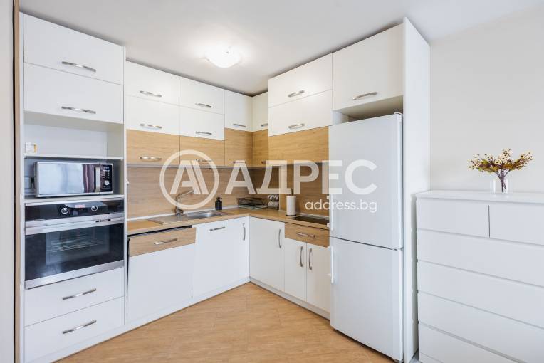 Двустаен апартамент, Варна, Колхозен пазар, 677962, Снимка 9