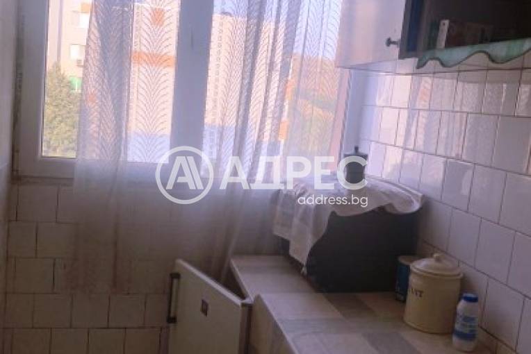Двустаен апартамент, Благоевград, Орлова чука, 671963, Снимка 7