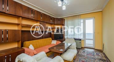 Тристаен апартамент, Варна, Владислав Варненчик, 689963, Снимка 1