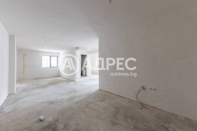 Търговски помещения, Варна, Цветен квартал, 670964, Снимка 1