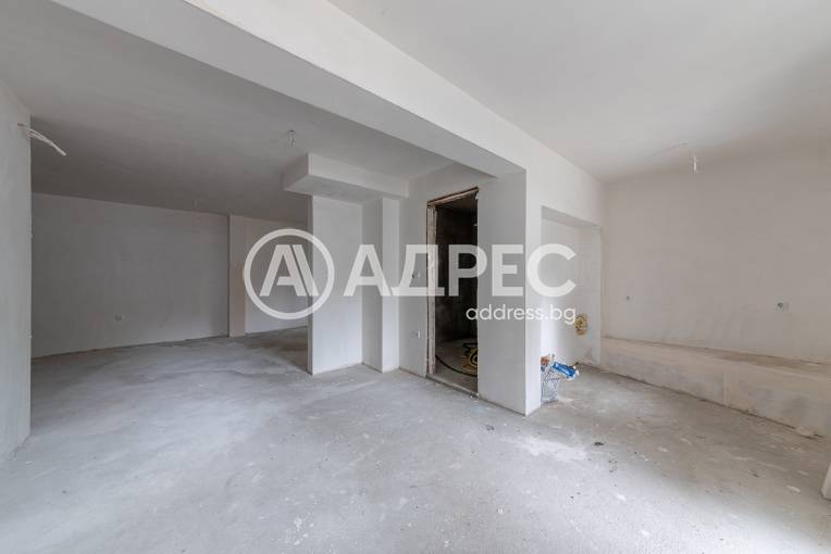 Търговски помещения, Варна, Цветен квартал, 670964, Снимка 3