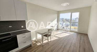 Двустаен апартамент, Варна, Изгрев, 675964, Снимка 3