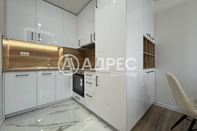 Двустаен апартамент, Пловдив, Остромила, 690964, Снимка 1