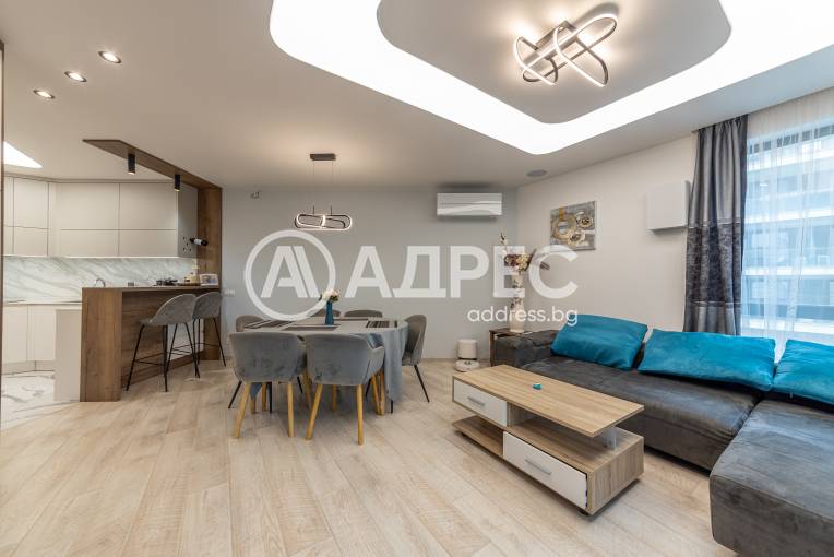 Тристаен апартамент, Варна, Бриз, 670965, Снимка 1