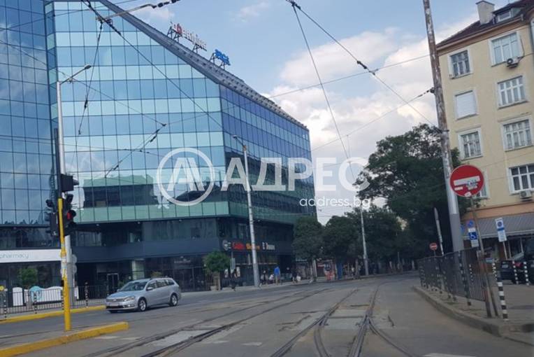 Тристаен апартамент, София, Център, 687965, Снимка 1