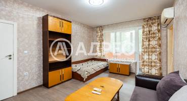 Тристаен апартамент, Варна, Кайсиева градина, 670966