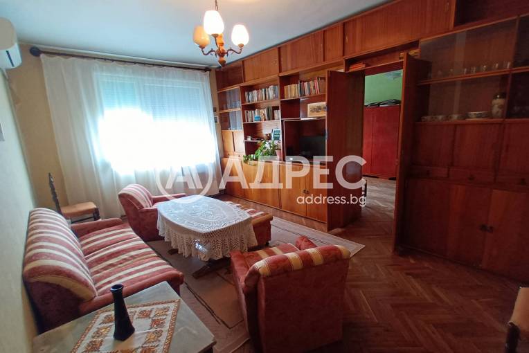 Двустаен апартамент, Ямбол, Каргон, 595967, Снимка 1