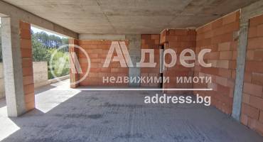 Многостаен апартамент, Варна, Виница, 571968, Снимка 2