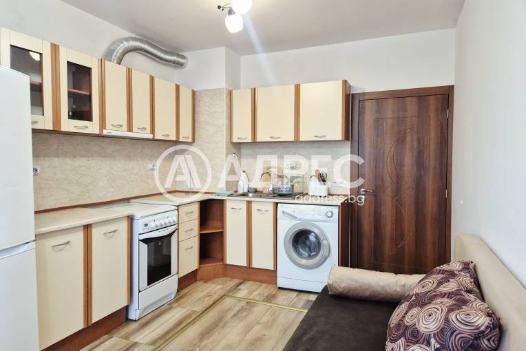 Двустаен апартамент, Варна, Погребите, 698968, Снимка 3