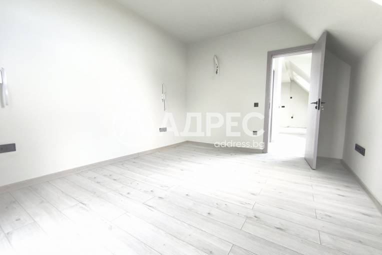 Тристаен апартамент, София, Модерно предградие, 695970, Снимка 2