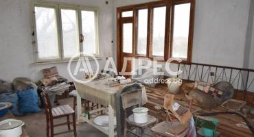 Къща/Вила, Пет могили, 611971, Снимка 3