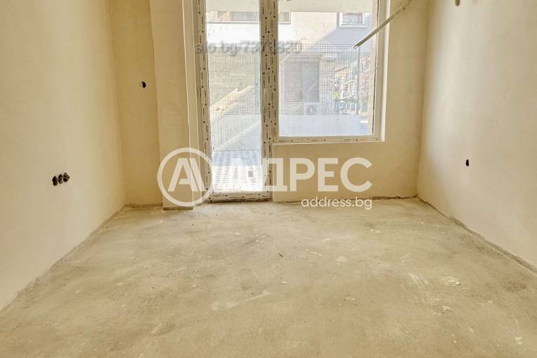 Тристаен апартамент, Бургас, Сарафово, 674971, Снимка 2