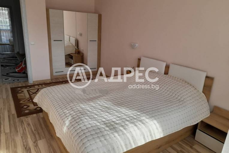 Многостаен апартамент, Благоевград, Широк център, 693971, Снимка 3