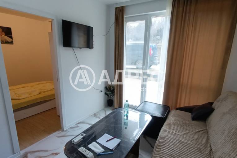 Тристаен апартамент, Варна, к.к. Чайка, 679972, Снимка 3