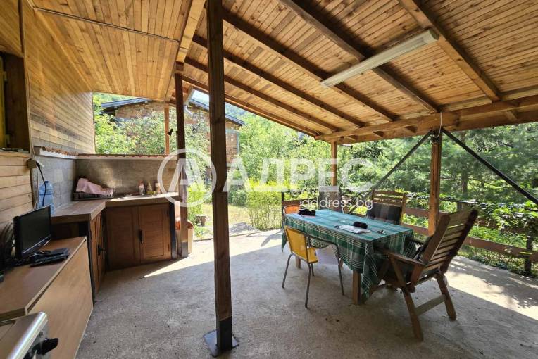 Къща/Вила, Извор, 658973, Снимка 9