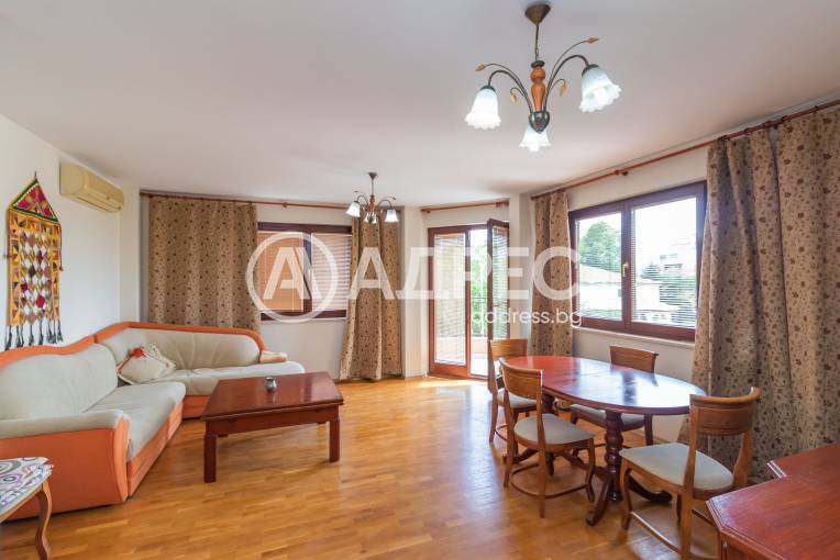 Тристаен апартамент, Варна, Гръцка махала, 673973, Снимка 1