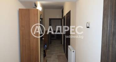 Тристаен апартамент, Велико Търново, Широк център, 679973, Снимка 1