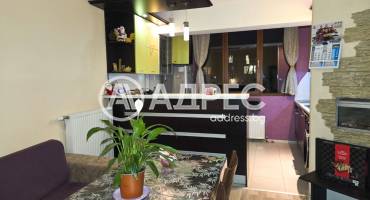 Тристаен апартамент, Велико Търново, Широк център, 679973, Снимка 3