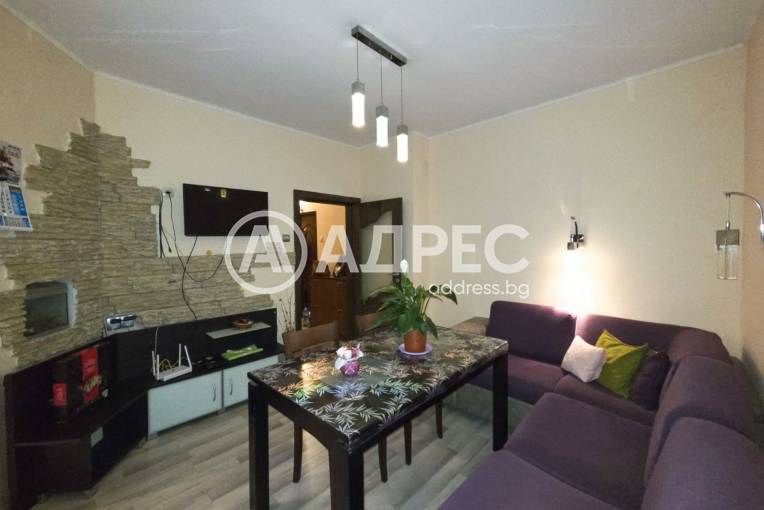 Тристаен апартамент, Велико Търново, Широк център, 679973, Снимка 5