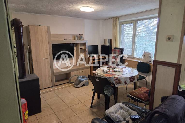 Етаж от къща, Варна, Автогара, 685974, Снимка 3