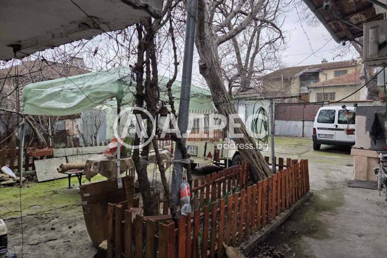 Етаж от къща, Варна, Автогара, 685974, Снимка 7