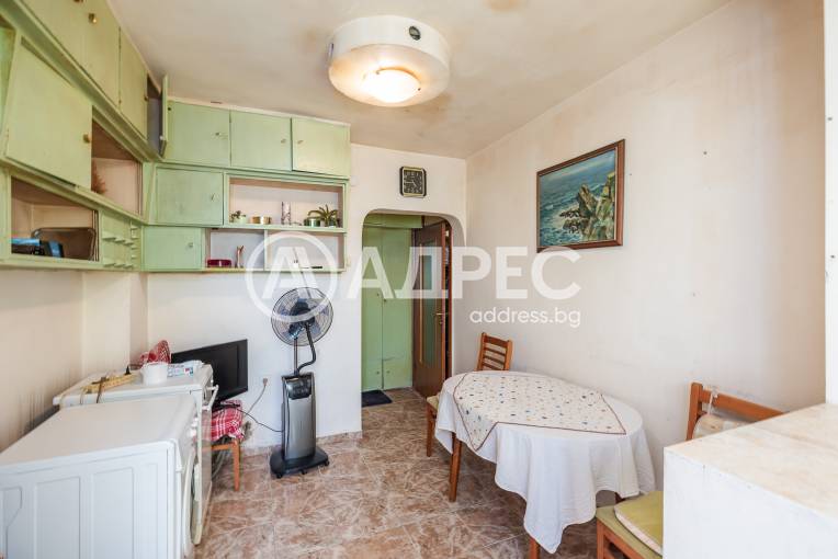 Тристаен апартамент, Варна, Общината, 668975, Снимка 8