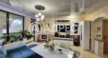 Тристаен апартамент, София, Симеоново, 679976, Снимка 1