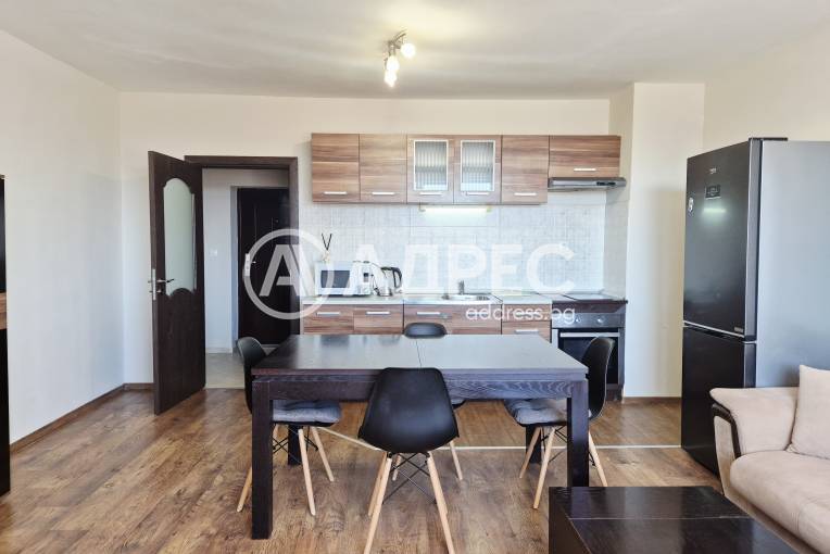 Двустаен апартамент, Варна, Виница, 683976, Снимка 1