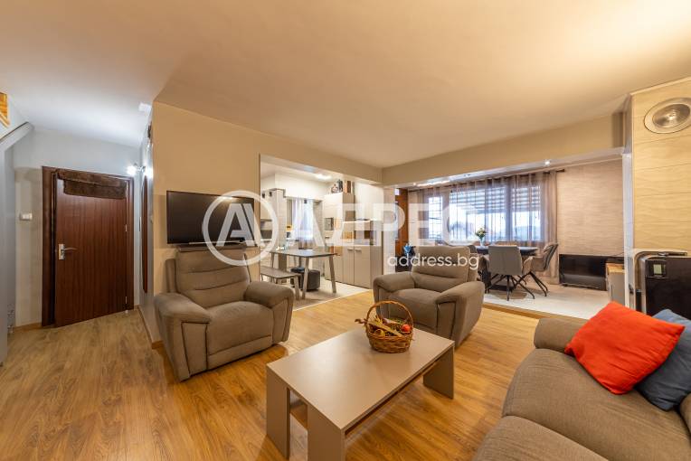 Къща/Вила, Балчик, Изгрев, 650978, Снимка 1