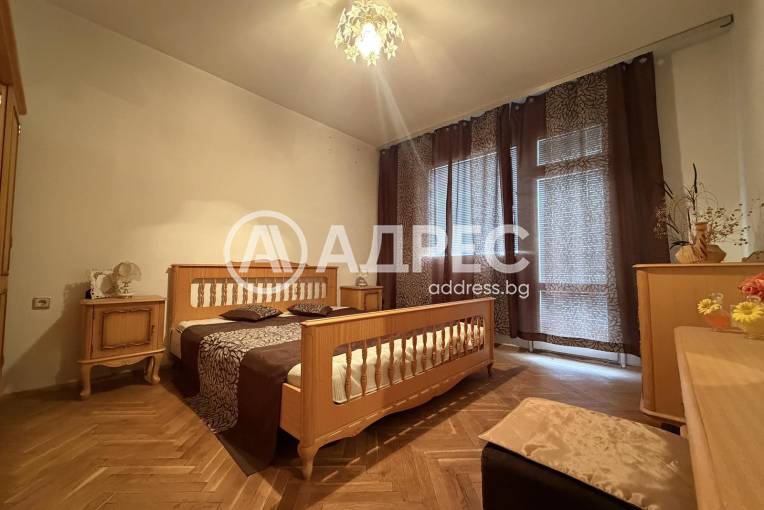 Многостаен апартамент, Шумен, Болницата, 693979, Снимка 1