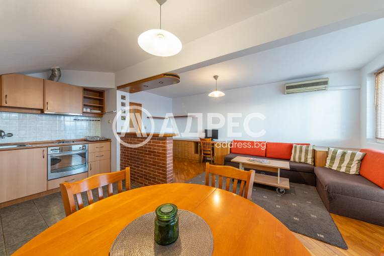 Двустаен апартамент, Варна, Левски, 676980, Снимка 1