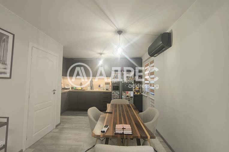 Тристаен апартамент, Русе, Широк център, 673981, Снимка 2