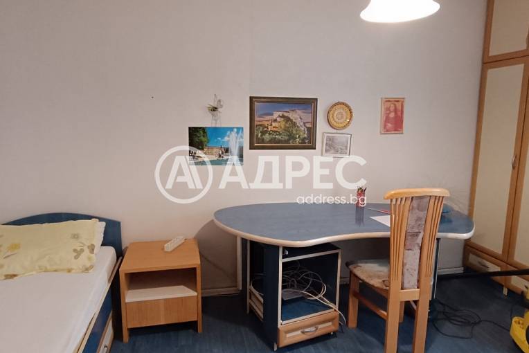 Тристаен апартамент, Пазарджик, Идеален център, 702981, Снимка 4
