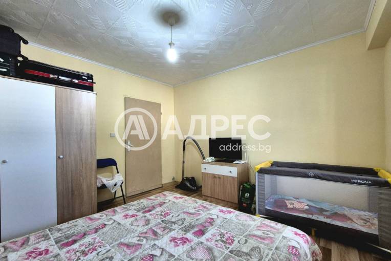 Тристаен апартамент, Русе, Дружба 3, 659982, Снимка 1