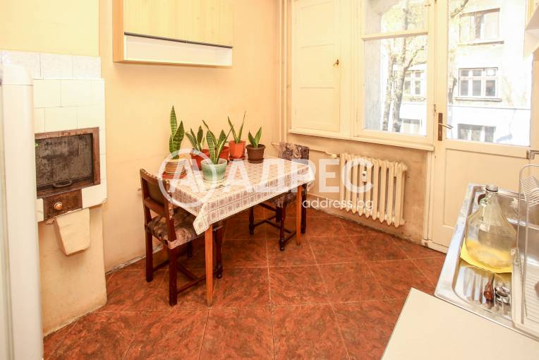 Тристаен апартамент, София, Център, 688982, Снимка 11