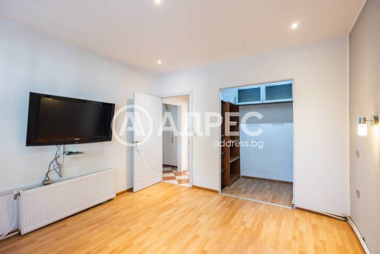 Тристаен апартамент, Варна, Чаталджа, 677983, Снимка 1