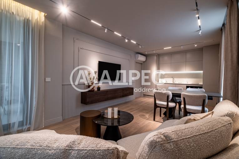 Двустаен апартамент, Варна, к.к. Св.Св. Константин и Елена, 693984, Снимка 1